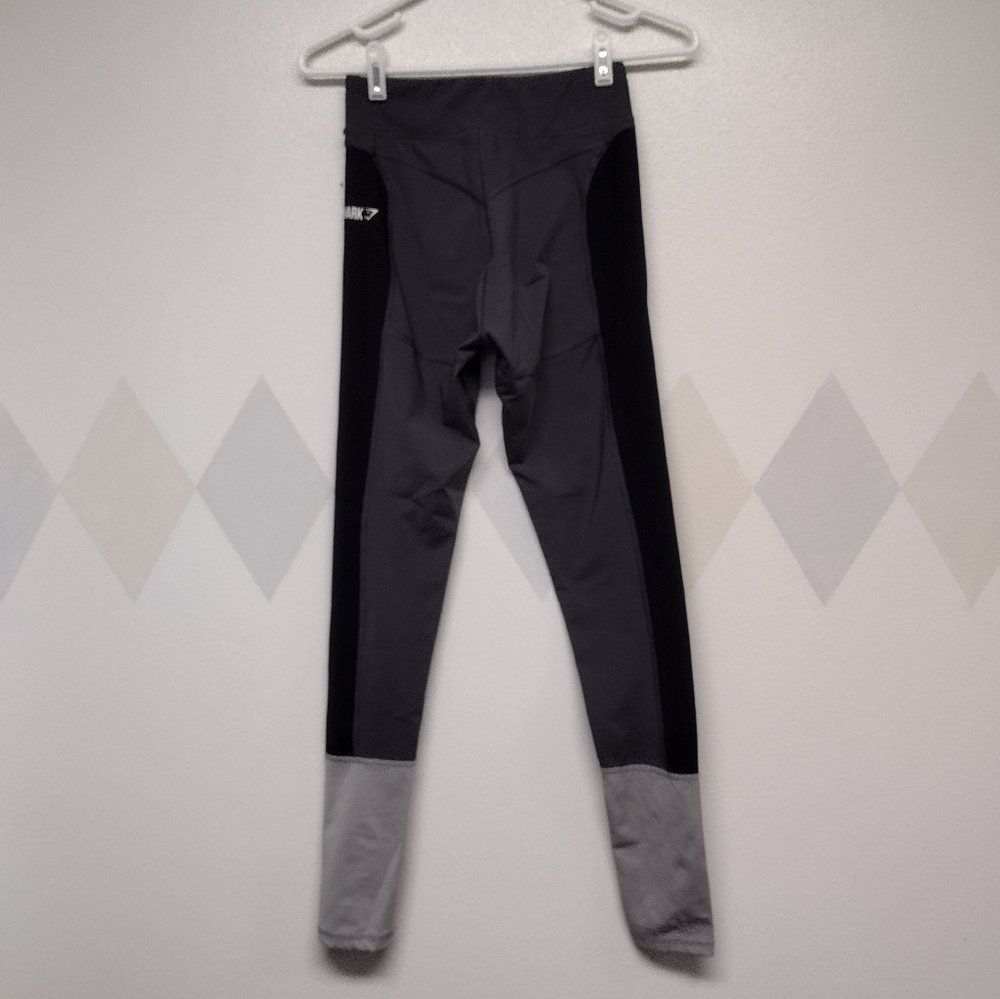 Gymshark Illusion Color Block Leggings Size S - image 2